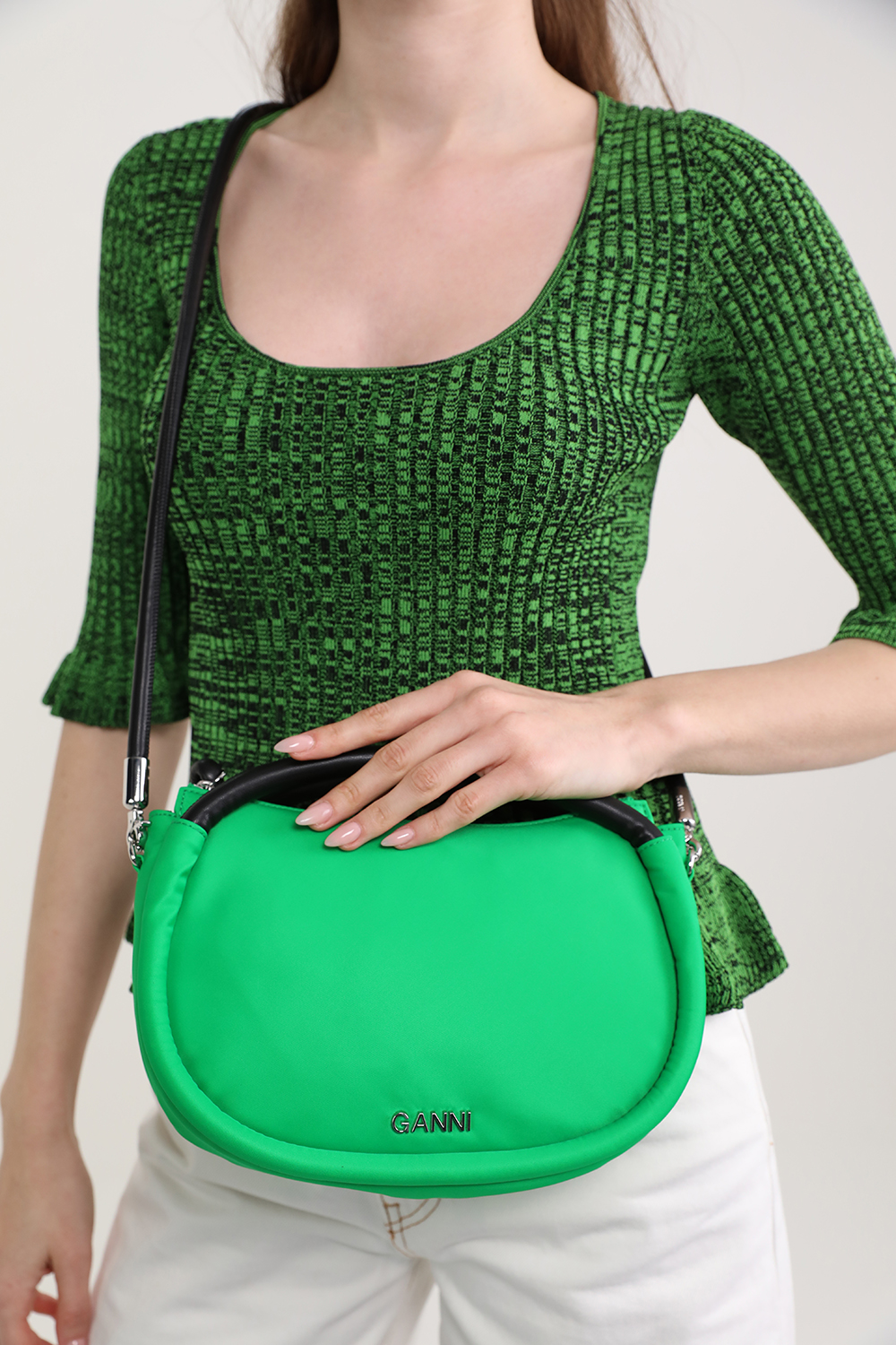 תיק יד מיני עם אבזם